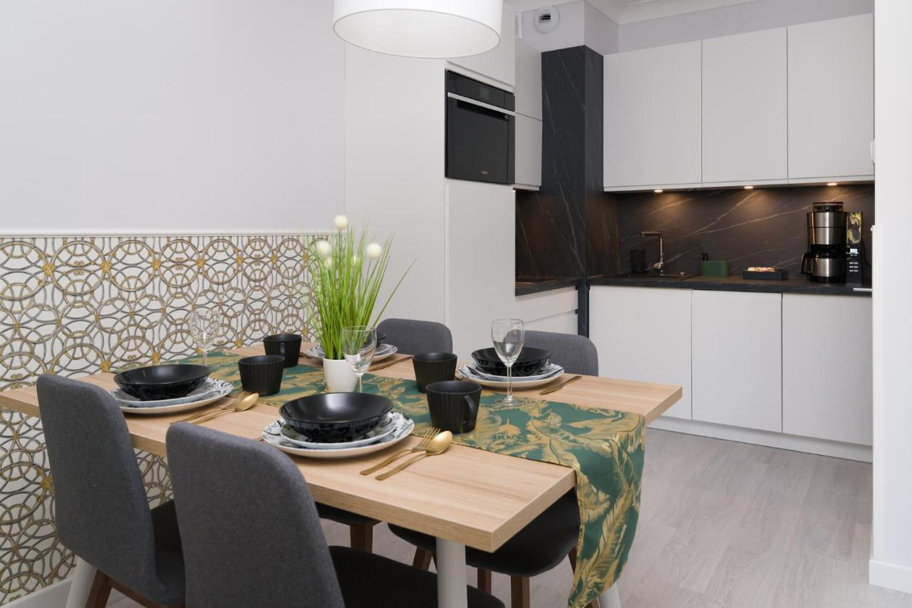 Forest - Nadmorskie Tarasy D409 Kolberg